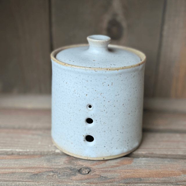 Garlic Keeper Natural Satin