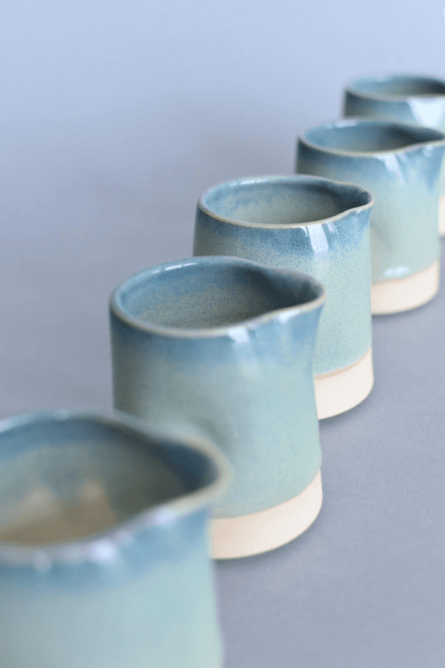 Dimpled Pourer - Ocean Blue